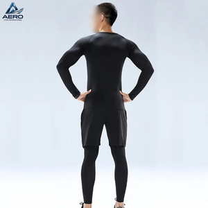 Conjunto Deportivo de 3 Piezas para Hombre, Color Negro, Secado Rápido, Cómodo, Camiseta de Manga Larga, Pantalones Cortos y Leggings de Compresión - Product Image 3