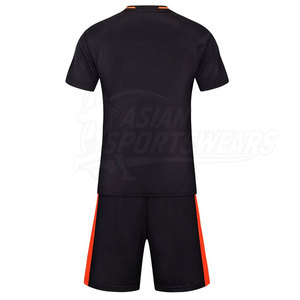 Nuevo Uniforme Deportivo de Fútbol Moderno, Tejido Transpirable de Secado Rápido, Ligero, Servicio OEM, Camiseta y Pantalones Cortos para Entrenamiento - Product Image 2