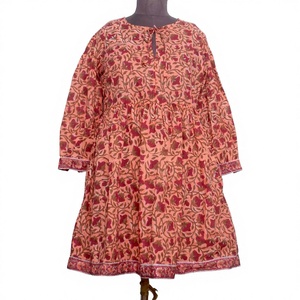 Robe mi-longue élégante en coton à col en V, respectueuse de l'environnement, pour femmes, impression en bloc, fête, mariage, événements, fonctions - Product Image 1