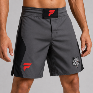 Shorts MMA haute performance conçus avec un tissu léger, une coupe flexible et des coutures durables pour l'entraînement professionnel. - Product Image 5