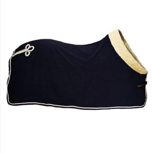 Couverture pour cheval bleu marine, doublée polaire, avec rabat de queue moyen, col standard, imperméable, imprimé étoiles, 4 sangles de fixation, pour usage extérieur en hiver, couleur unie - Product Image 2