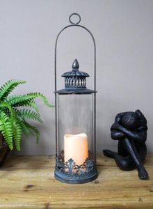 Portavelas de Hierro Negro con Asa Curva y Cúpula de Vidrio para Decoración del Hogar - Product Image 2