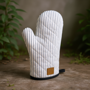 Guanto da Forno Milan a Righe in Cotone Trapuntato Resistente al Calore per Cucina - Product Image 3