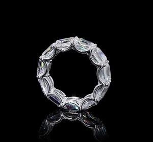 Bague d'éternité en moissanite certifiée IGI, plaquée or sur mesure, taille émeraude, style hip-hop, alliance de mariage, cadeau bijoux - Product Image 1