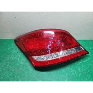 ไฟท้ายมือสองของรถยนต์อีควัส ซ้าย รุ่น 924013N000 - Product Image 1