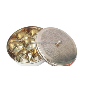 Nhỏ truyền thống handmade Brass thân thiện với môi máy rửa chén an toàn Ấn Độ gia vị <span class=keywords><strong>Masala</strong></span> <span class=keywords><strong>container</strong></span> Box <span class=keywords><strong>Set</strong></span> cho nhà bếp Rana ở nước ngoài - Product Image 4