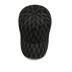 Gorra de Béisbol de 5 Paneles con Logotipo Personalizado de Alta Calidad, Diseño Deportivo Unisex, Ajuste Suave y Cómodo, Tela Común para Uso Casual - Product Image 4