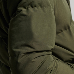 Chaqueta Acolchada con Capucha para Hombre, Color Verde Oliva, Cierre de Cremallera, Resistente al Viento, Informal de Invierno, Relleno Grueso de Poliéster, Corte Regular - Product Image 5