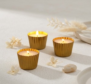 Bougie décorative en métal doré de luxe, en forme de fleur, avec pied en laiton festonné, pour la décoration de la maison, forme de lotus. - Product Image 3