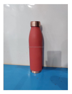 Durabilidad y botella de agua de cobre reutilizable a prueba de fugas para hidratación y bienestar para agua hirviendo - Product Image 4