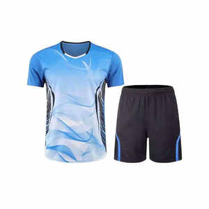 Derniers modèles d'uniformes de volley-ball grande taille pour l'été, style unique, matière unie respirante, manches courtes imprimées, service OEM - Product Image 1