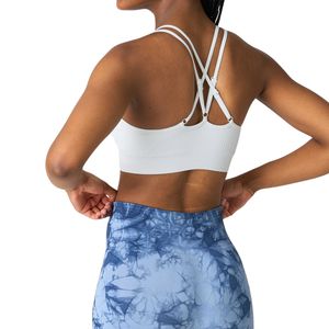 เสื้อชั้นในกีฬาผู้หญิงแบบร่อง ทรงดันทรง ไร้ตะเข็บ สายไขว้หลัง สำหรับออกกำลังกาย ยิม โยคะ ฟิตเนส แอคทีฟแวร์ รับผลิตตามแบบ (OEM) พร้อมสกรีนโลโก้ ขายส่ง - Product Image 5