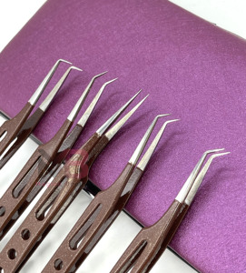ชุดแหนบต่อขนตาในกล่องแม่เหล็ก แหนบมืออาชีพสำหรับต่อขนตา ปลายเรียบ - Product Image 3