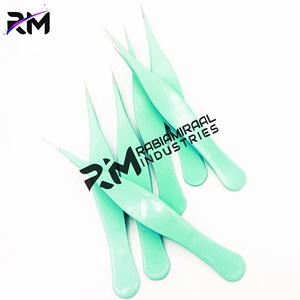 Pinzas para Cejas de Punta Puntiaguda RABIAMIRAAL INDUSTRIES, Color Azul Cielo/Verde Claro, Duraderas, Estilo Moderno, Punta Plateada - Product Image 6