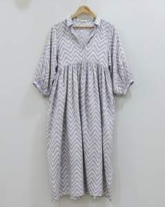 Vestido Formal de Oficina Midi para Mujer, 100% Algodón, Tejido a Mano, Estampado Floral, Cuello en V, Manga Abullonada, Corte en A, Transpirable y Natural - Product Image 6