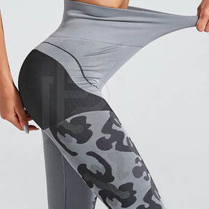 ชุดโยคะผู้หญิงผ้าฝ้ายแท้ 100% ระบายอากาศได้ดี เอวยางยืด ทรงวี สีพื้น ราคาส่ง รับผลิตตามสั่ง - Product Image 6