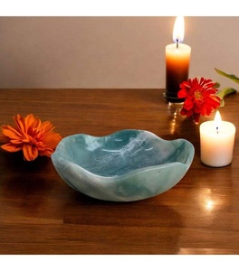 Bol en résine céladon fait main, design classique, écologique, compatible lave-vaisselle, empilable, plat de service alimentaire pour mariages et cadeaux de fête - Product Image 2
