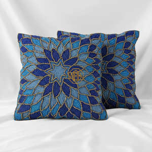 Funda de Cojín Floral de Lujo con Cuentas Hechas a Mano, Funda de Almohada Decorativa con Cristales Blancos para Decoración del Hogar - Product Image 4