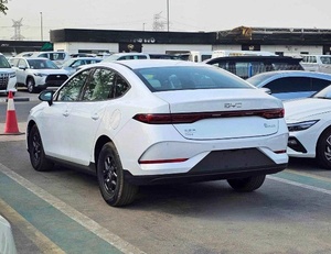 Auto Eléctrico BYD Qin Plus 2025 de Cuatro Ruedas - Product Image 4