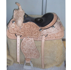 Silla de montar western de cuero hecha a medida en tamaños de 10 a 18 pulgadas para carreras de barriles, aventuras en senderos y paseos recreativos. - Product Image 4