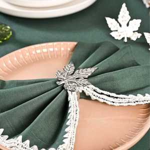 Juego de Anillos para Servilletas de Latón Puro de Estilo Clásico con Diseño de Hoja de Arce y Flor para Decoración de Mesa de Fiesta Navideña, Juego de 6 - Product Image 5