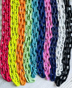 Chaînes décoratives en résine surdimensionnées, faites à la main et peintes à la main, pour la décoration du salon - Product Image 6