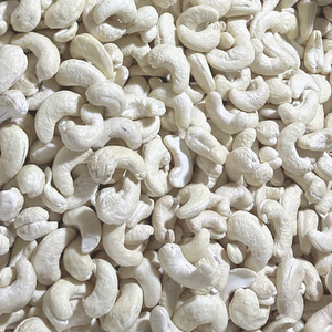 Trusted Supplier Bulk Cashew <b>Nuts</b> Wholesale Ww180 Premium Quality Vietnam Cashew <b>Nut</b> Price From Santigo Vietnam - Product Image 1