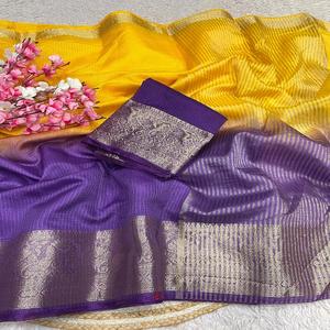 Sari en soie pure douce pour femme, bordure Kota Chex, avec pallu tissé et chemisier, en stock - Product Image 1