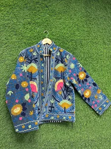 เสื้อแจ็คเก็ตปักลายดอกไม้สไตล์โบฮีเมียนสีน้ำเงินกำมะหยี่ ดีไซน์เนอร์ งานแฮนด์เมด สำหรับผู้หญิง เสื้อแจ็คเก็ตฤดูหนาว - Product Image 4
