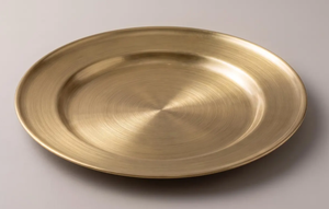 Assiettes de présentation de luxe en métal écologique argentées, tailles et motifs personnalisables, directement de l'usine pour l'hôtellerie - Product Image 6