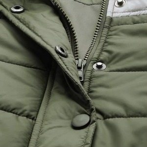 Veste d'hiver matelassée tendance pour femmes, respirante, avec logo personnalisé, veste matelassée personnalisée pour femmes - Product Image 6