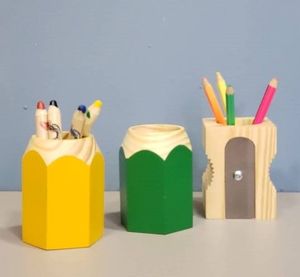 Hermoso Portalápices de Madera para Decoración de Oficina, Organizador de Papelería de Madera con Acabado Artesanal, Soporte Multiusos para Bolígrafos de Madera - Product Image 1
