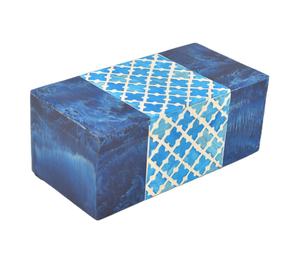 Boîte à bijoux rectangulaire en bois de luxe, en résine bleue et incrustations d'os, avec motif géométrique en treillis, fabriquée à la main - Product Image 1