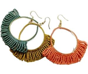 ต่างหูปักลายต่างหูลูกปัดหลากสีตามสั่งสำหรับผู้หญิงเครื่องประดับสำหรับงานเลี้ยงในราคาที่ดีที่สุด - Product Image 1