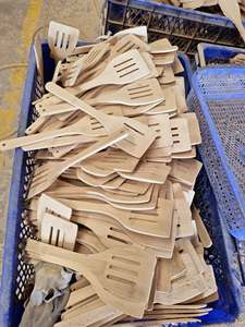 Cuillères et fourchettes en bambou vietnamien exportées vers l'UE et les États-Unis sans taxes - Couverts jetables en bambou à prix avantageux - Product Image 4