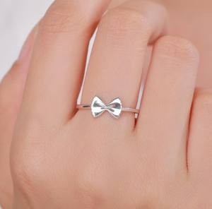 Anillo de Pasta Farfalle de Plata de Ley con Acabado en Plata o Oro, Talla Ajustable, Joyería con Diseño Divertido y Original - Product Image 2