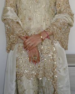 Ensemble de salwar kameez à motif floral de créateur, en faux georgette, avec broderie lourde, pour mariage indien/pakistanais, décontracté, séchage rapide - Product Image 5