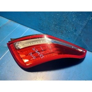 ไฟท้ายมือสอง XJ ด้านขวา - Product Image 1