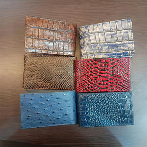 Cartera Bifold de Acabado Texturizado Premium, Colección Multicolor, Accesorio Elegante de Alta Calidad y Grado Profesional para Uso Diario - Product Image 5