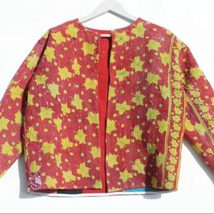 Veste Kantha vintage pour femmes Veste en patchwork Veste unique pour femmes - Product Image 1