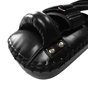 Pads de boxe thaï avec poignées renforcées, pads de frappe durables pour l'entraînement de Muay Thai, MMA et fitness - Product Image 3