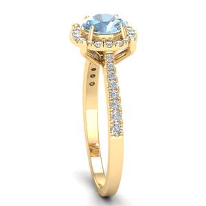 แหวนหมั้นเพชรพลอยอะความารีนทรงกลมเจียระไน 0.84 กะรัต ทำมือโดย REYES สำหรับผู้หญิง แหวนทองคำแท้ 14K ประดับเพชรพลอยประจำเดือนเกิด - Product Image 3