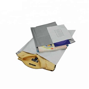 Mailers en poly de qualité supérieure | Imperméable et résistant à l'humidité | Approvisionnement direct du fabricant vietnamien - Product Image 3