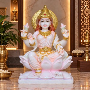 รูปปั้นหินอ่อนแม่ลาคชมีพร้อมฐานรูปดอกบัว |   พระพุทธรูปเทพีฮินดูที่ทำด้วยมือ – มาลียาส - Product Image 4