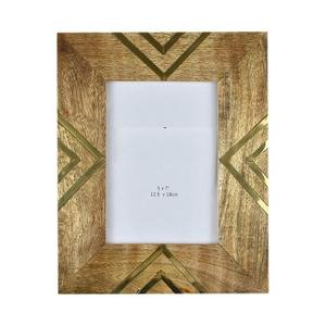 Marco de fotos de madera con diseño de grabado láser, marcos de madera de mango, marco de fotos de madera de acacia, muy buen precio de fábrica - Product Image 2