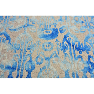 พรมลายเส้นนามธรรมสีน้ำเงินและสีเบจทันสมัย – พรมดีไซน์เนอร์ร่วมสมัยแบบทัฟท์ด้วยมือสำหรับห้องนั่งเล่นและตกแต่งบ้าน Terra - Product Image 1