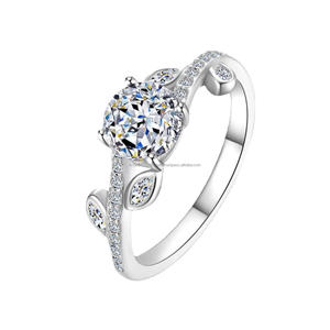 Bague de fiançailles classique en diamant de laboratoire taille ronde VVS, argent sterling 925, bijoux de luxe pour mariage et fiançailles pour femmes - Product Image 1
