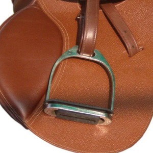 Selle d'équitation en cuir de vachette de haute qualité, personnalisable avec logo, style anglais, avec arceau en bois, toutes tailles disponibles - Product Image 5