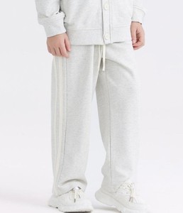 Pantalon de sport décontracté pour enfants en mélange de coton de haute qualité avec logo personnalisé, séchage rapide, coupe droite - Product Image 3
