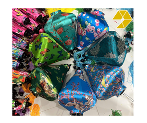 Linterna de Seda Hoi An en Tonos Verdes, Forma de Ajo, con Patrón Floral de Grulla de Bambú, Linterna Colgante Impermeable en Tonos Azules - Product Image 1